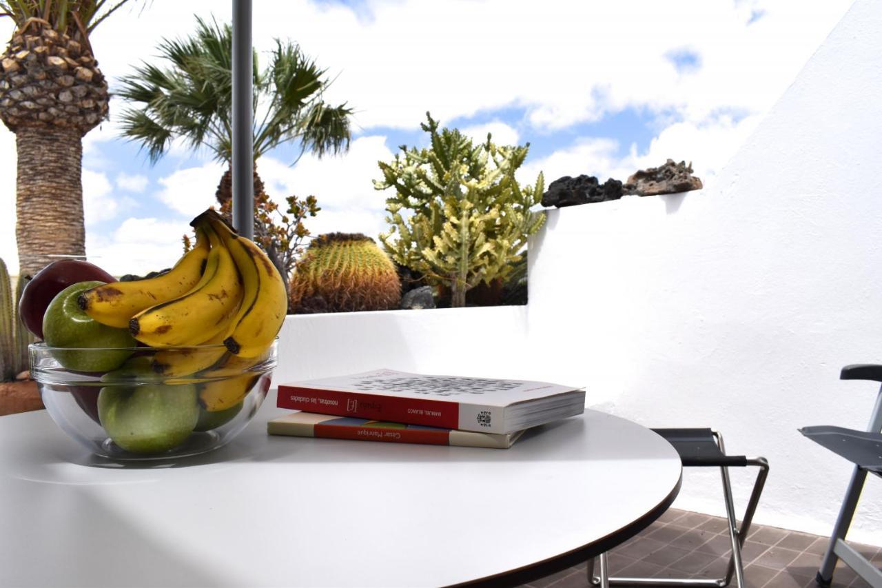 Vulcano Apartment Lanzarote コスタ・テギセ エクステリア 写真